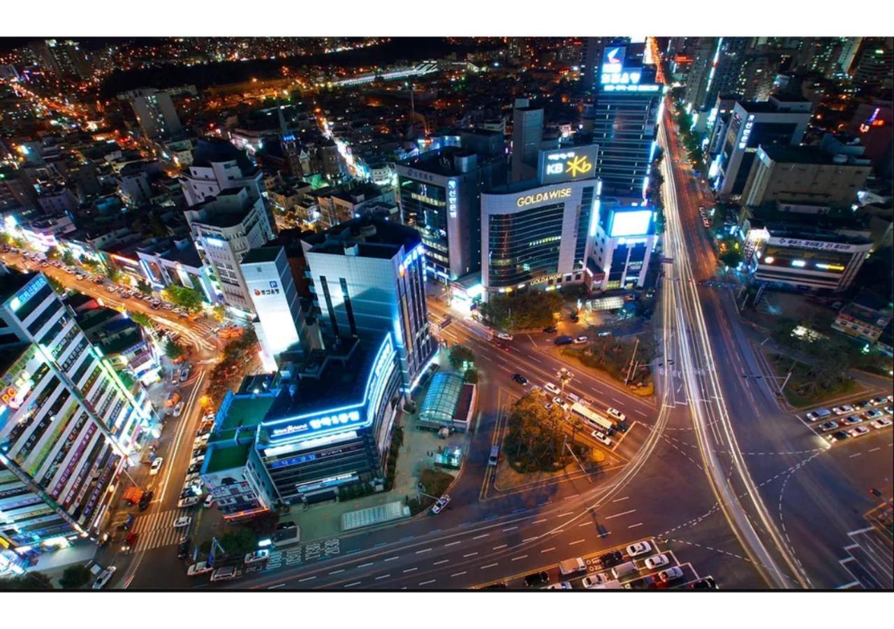 Hotel Yuna Business Busan Esterno foto