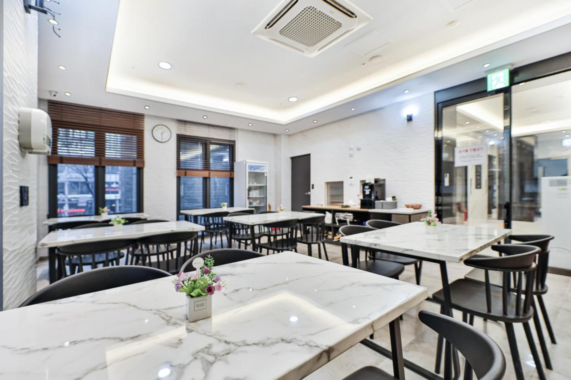 Hotel Yuna Business Busan Esterno foto